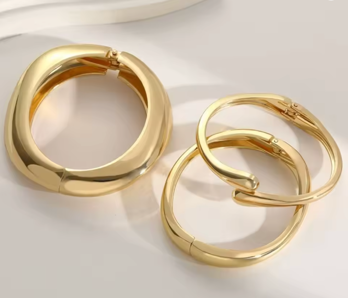 3-Piece Chunky Water Drop Cuff Bracelet Set