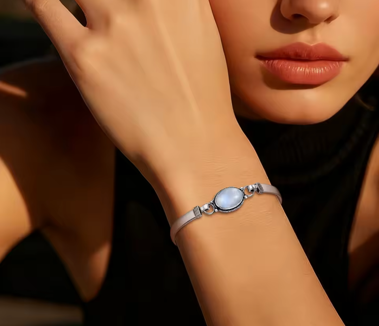 Vintage 925 Sterling Silver Oval Moonstone Bangle
