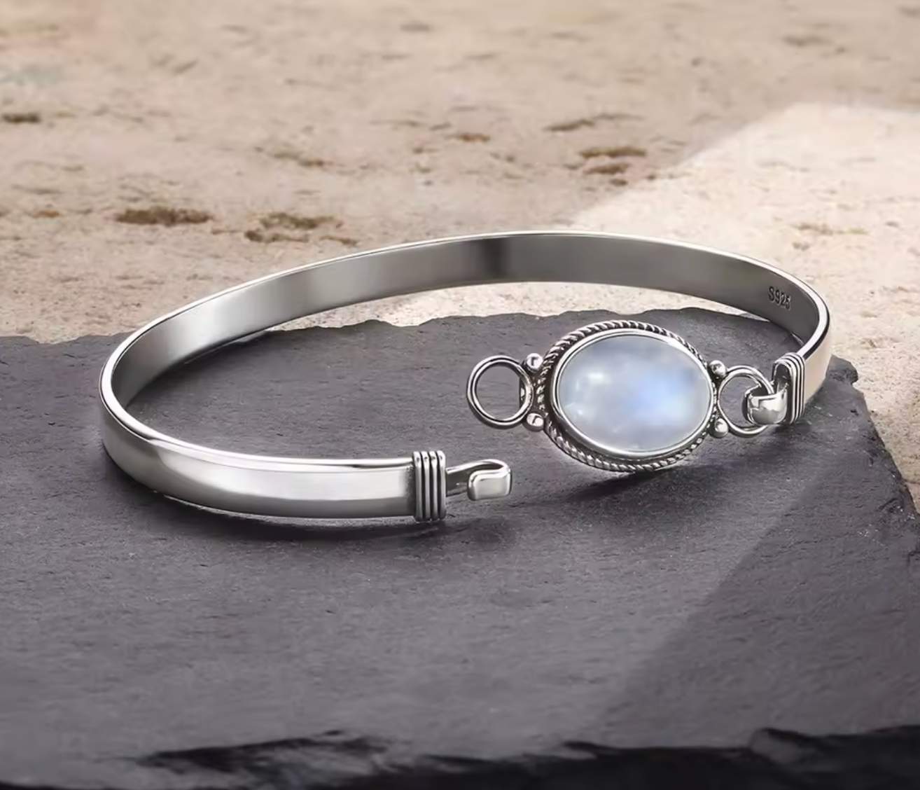Vintage 925 Sterling Silver Oval Moonstone Bangle